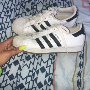 Adidas superstar